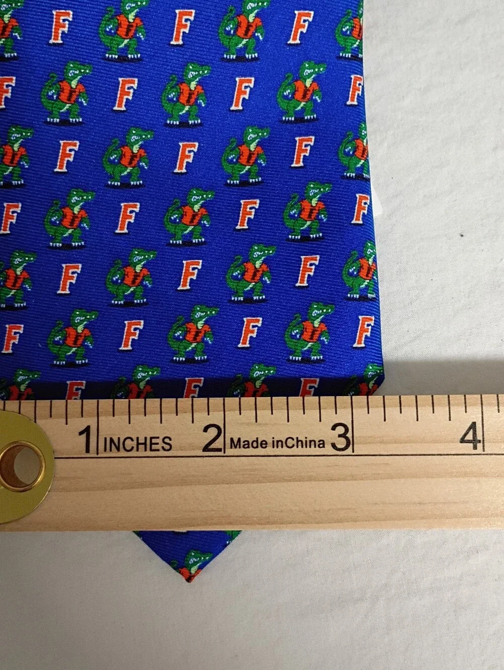 Vineyard Vines Custom UF Gators 100% Silk Tie Blue Orange Logo – Made in USA NWT